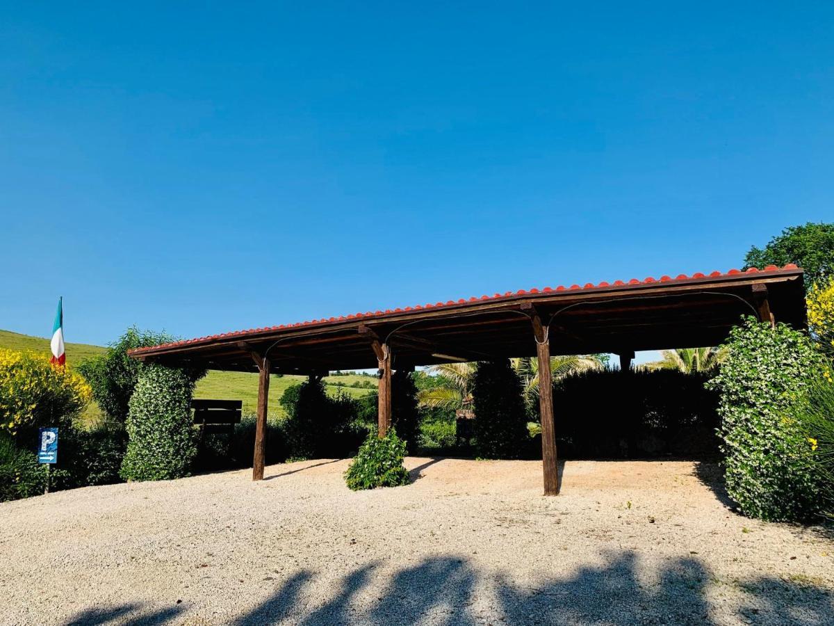 8380 Agriturismo L'Oleandro Montemerano Buitenkant foto