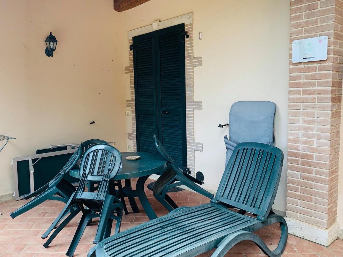 8380 Agriturismo L'Oleandro Montemerano Buitenkant foto