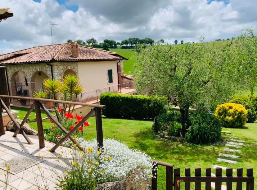 8380 Agriturismo L'Oleandro Montemerano Buitenkant foto